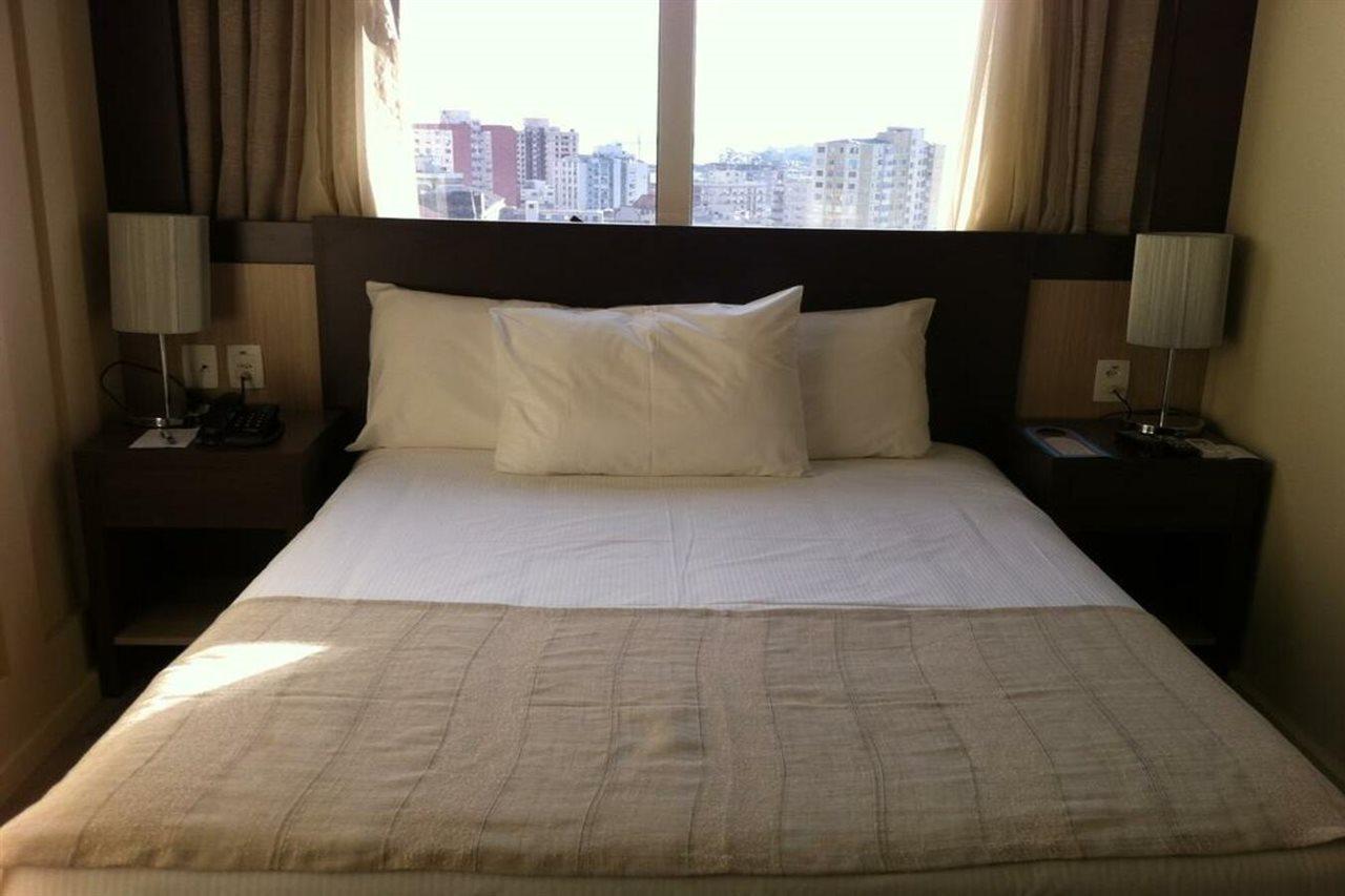 Master Cosmopolitan Moinhos De Vento Hotel Porto Alegre Exterior photo
