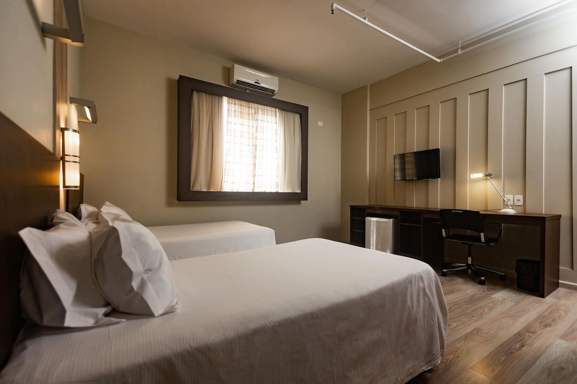 Master Cosmopolitan Moinhos De Vento Hotel Porto Alegre Exterior photo